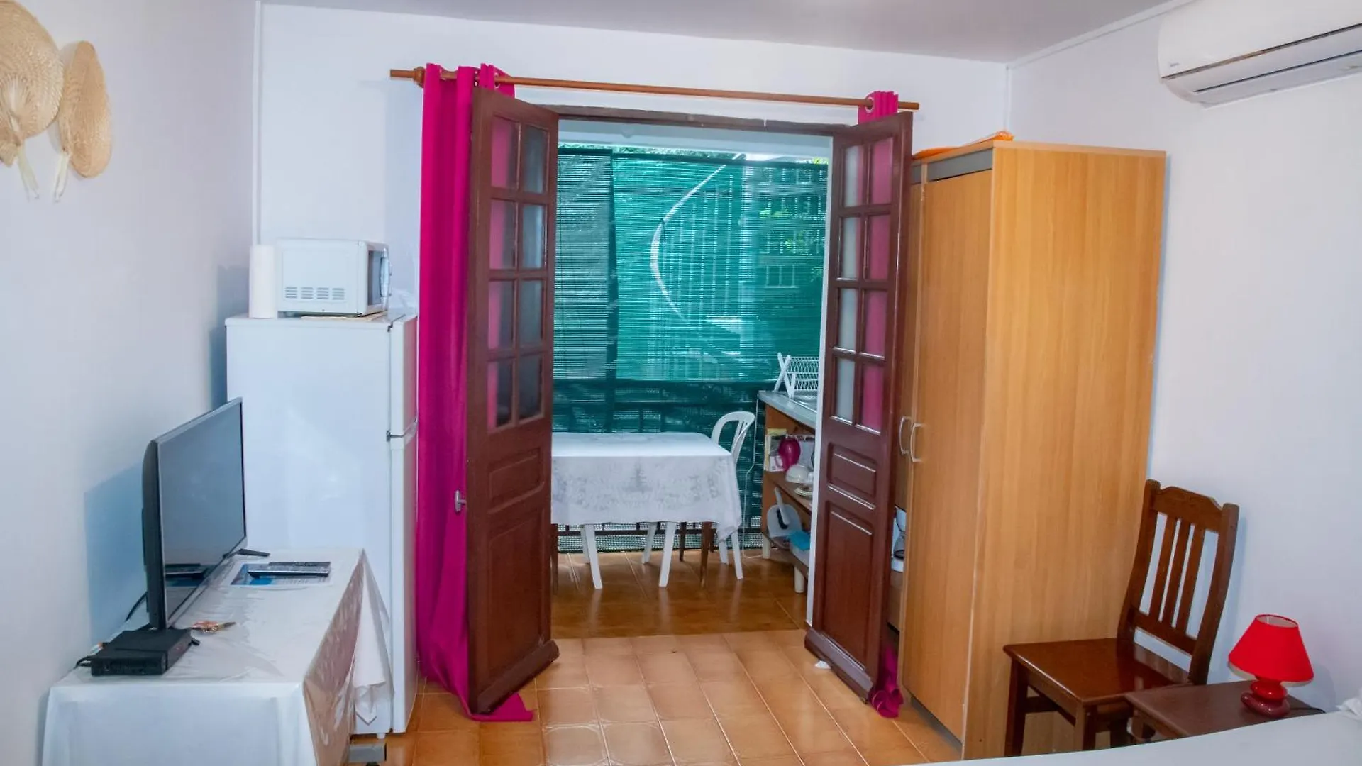 Διαμέρισμα Studio Prive Climatise En Bas De Villa Φορ-ντε-Φρανς